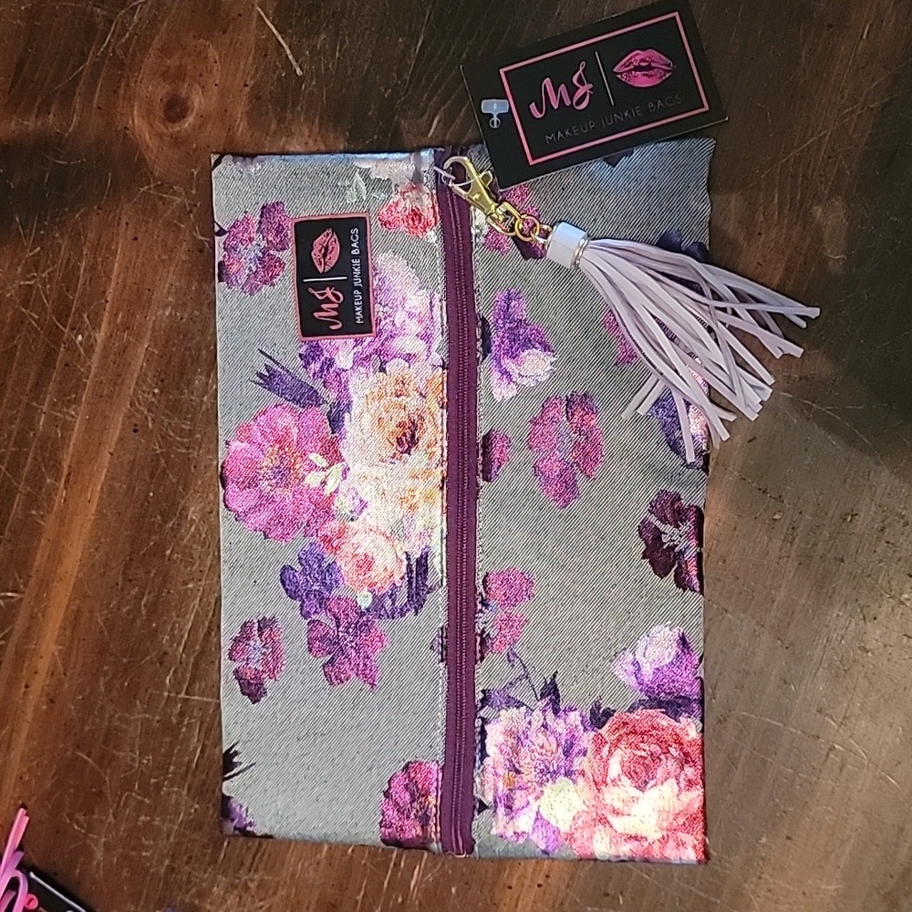 Makeup Junkie Bag